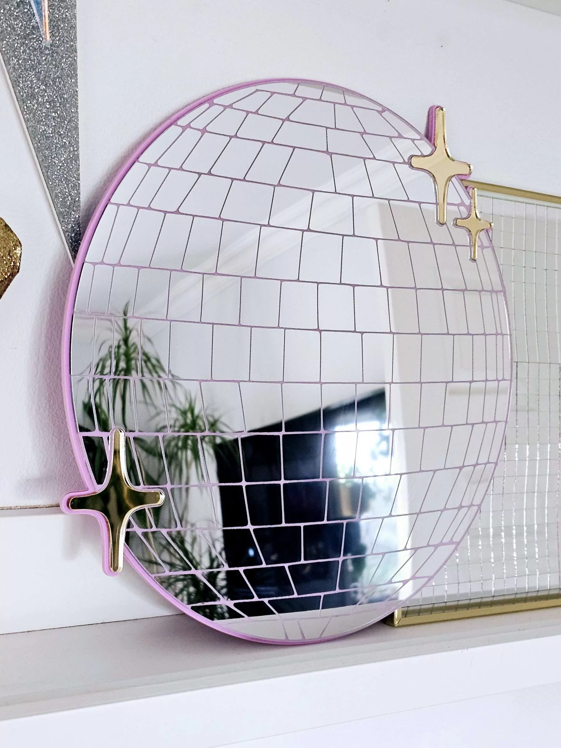 MIRROR, MIRROR ON THE BALL